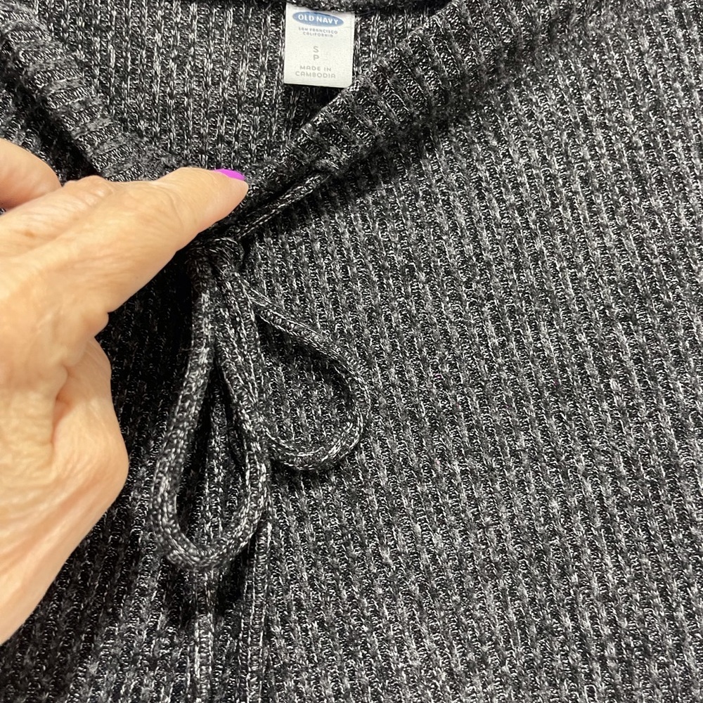 SIZE S/P IN GOOD CONDITION - image 4